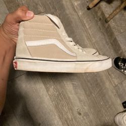 High top Vans 
