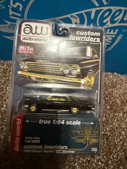 Auto World MiJo Exclusive 1962 Chevy Impala SS Lowrider – Black & Gold