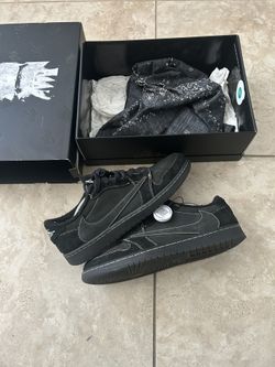 Travis Scott Phantoms