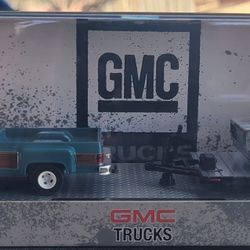 M2 MACHINES ‘73 GMC SIERRA 3500 DUALLY & ‘73 CHEVY CHEYENNE SUPER 10 SQUAREBODY