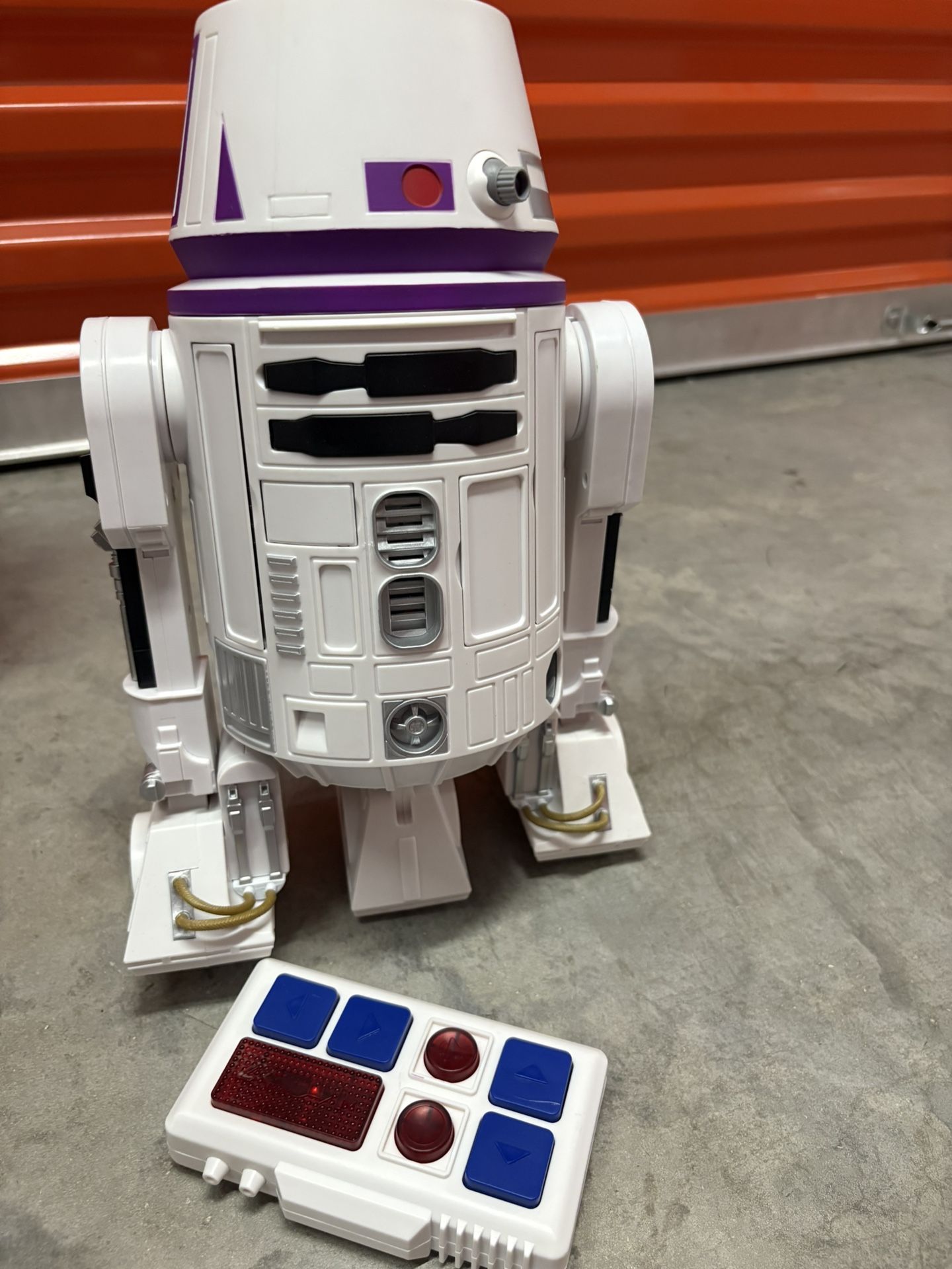 Star Wars R2 D2