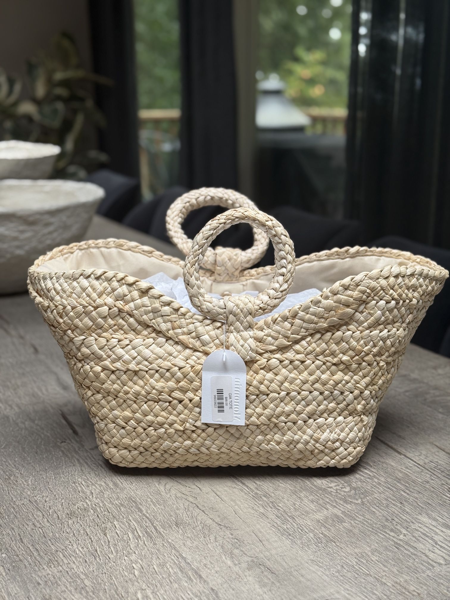 Brand new straw, toad bag