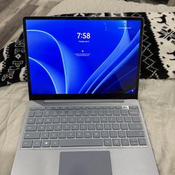 Microsoft Windows Surface Laptop 