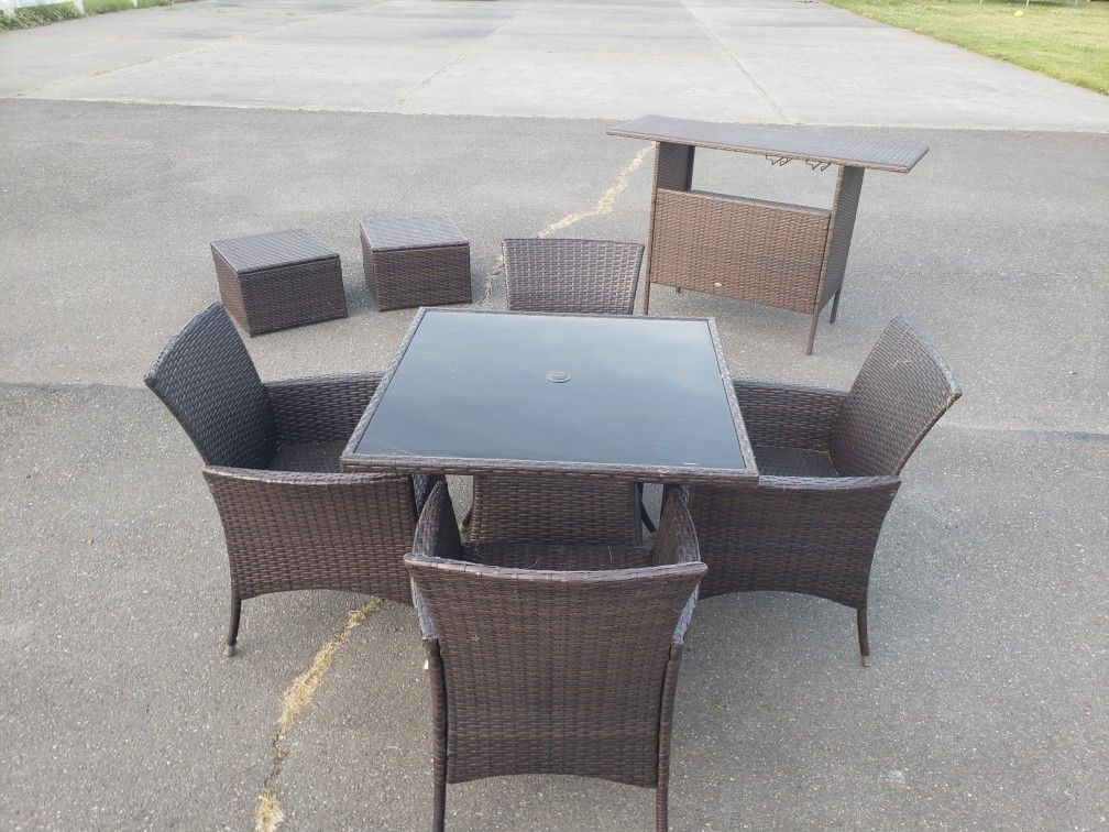 8 Piece Patio Dining Set