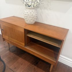 Gorgeous MCM walnut Credenza 