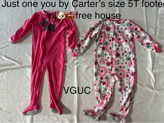Just one you by Carter’s footed pj size 5T
