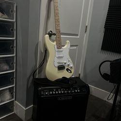Squier Stratocaster Electric Guitar With Line 6 Spider IV 75 AMP