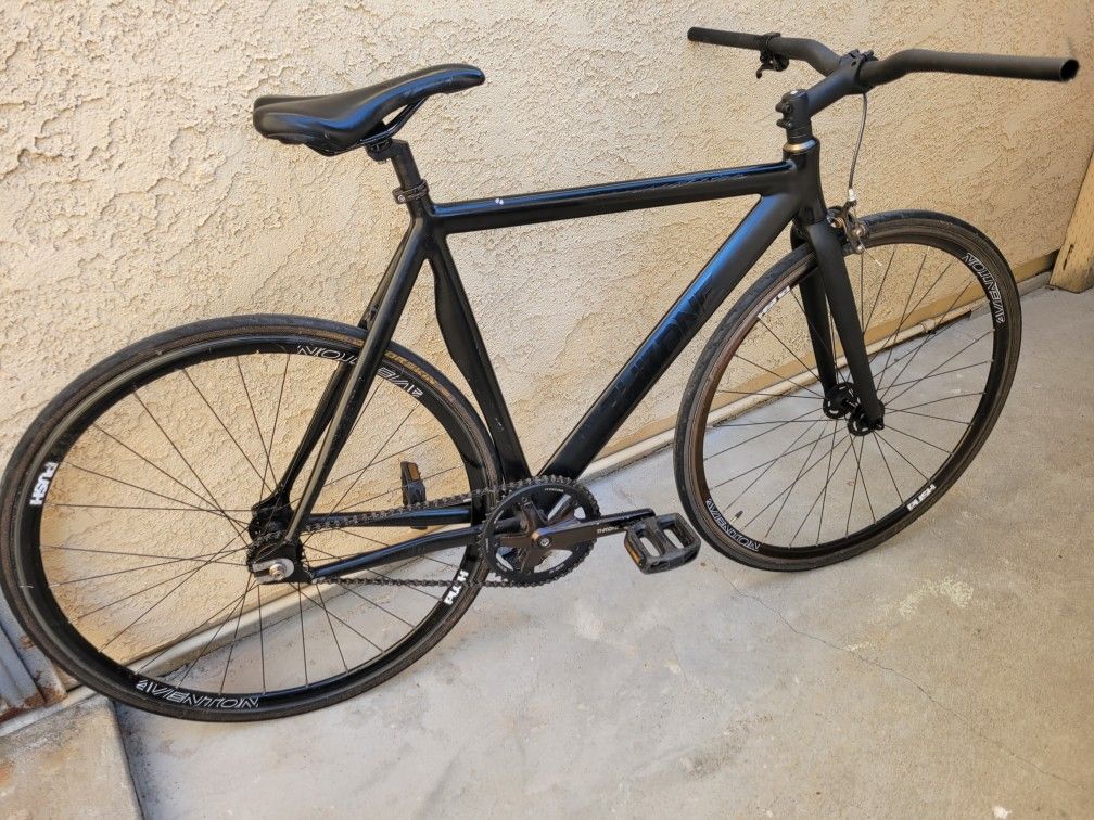 Black Throne Super Lightweight