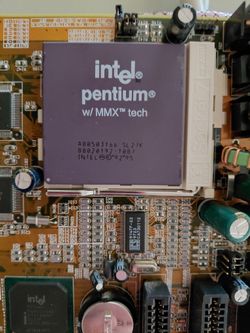Intel 82430TX Ver:A1 Motherboard W/ OEM Intel Pentium w/ MMX Tech CPU
