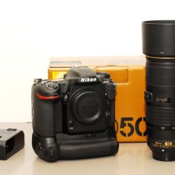 Nikon D500 APSC 20MP DSLR with Nikon AFS 70-200mm F4G ED VR N Lens
