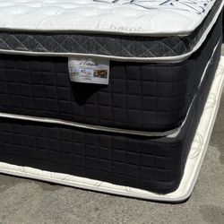 Queen Size Mattress And Box Spring New