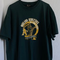 Oakland Athletics 2002 Spring Training Cactus League Tee Size Large Green