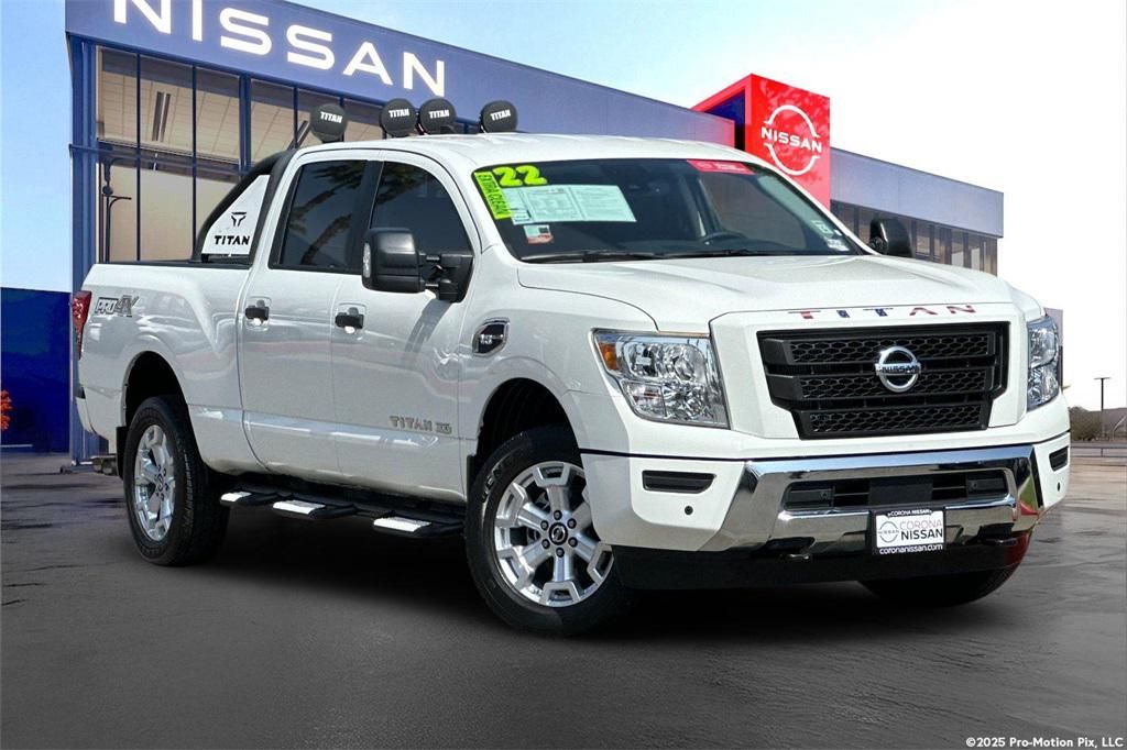 2022 Nissan TITAN XD