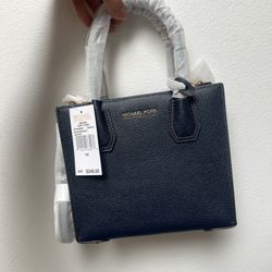 Michael Kors Mk Mercer Admiral Blue Pebbled Leather Medium Messenger Satchel Bag