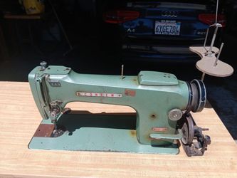 Consew Model 101 Sewing Machine
