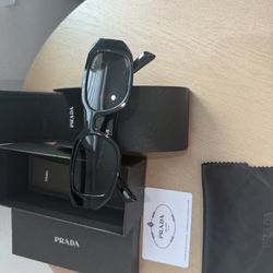 prada sunglasses 