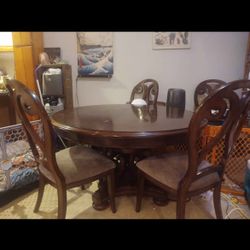 Free solid wood Lexington dining table