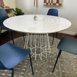 Dining Table and Chairs 