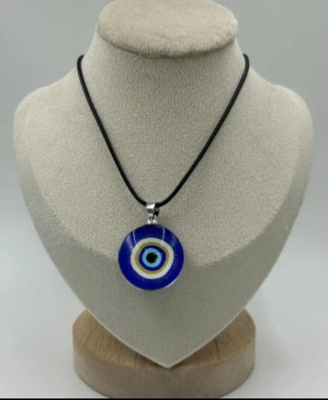 GLASS NECKLACE ( $12 EACH!! ) PRICE IS FIRM!!