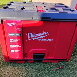 Cabinet, Tool Box, Milwaukee Packout 