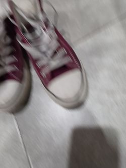 Mens size 10 converse burgundy