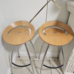 Lyra Bar Stool 