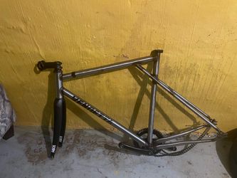Titanium Vendetta lil low pro frame