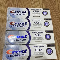 4 Crest Pro Health Toothpastes