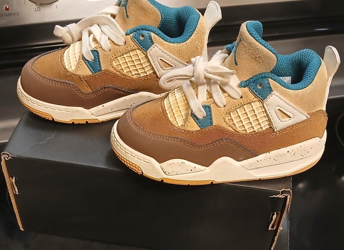 Brown Light Brown And Green Jordan 4s Size 8c