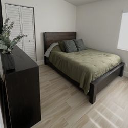 Queen Bed & Dresser (6 Drawers)