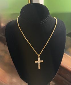 10K Yellow Gold Rope Chain & Cross Pendant Set - 22" 3mm Chain 2.6g + Cross 3.4g