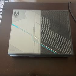 Xbox One Halo Special Addition 