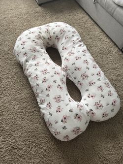 Pregnancy pillow