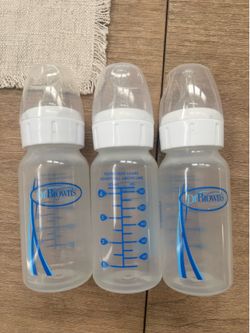 Dr Brown baby bottle- free