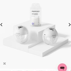 Momcozy breast pump + storage bags