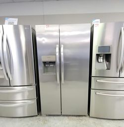Frigidaire Side‑by‑Side Fridge – Stainless, Ice & Water Dispenser