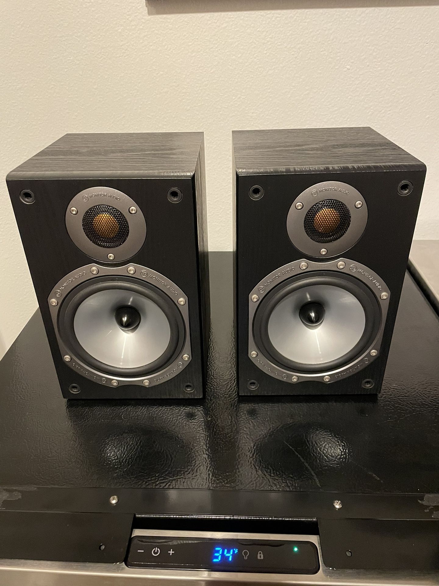 Monitor Audio BR1 UK Speakers