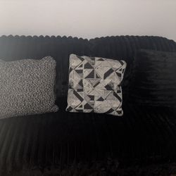 Ashley 3piece Set Couch