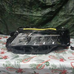 2021-22 Nissan Rogue Left Headlight
