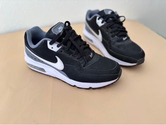 Nike Air Max Shoes