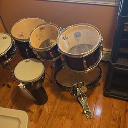 Rougue 5 piece drum set 