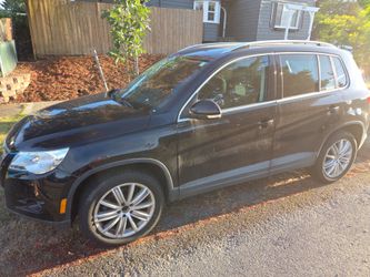 2009 Volkswagen Tiguan SE