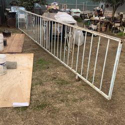 3 Ft High 20 Ft Long Iron Fence 