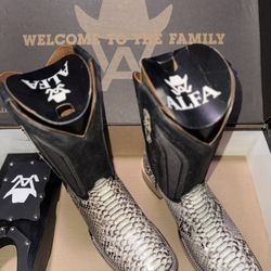 AUTHENTIC Natural Python - Square Toe