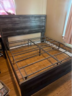 King size bed frame free