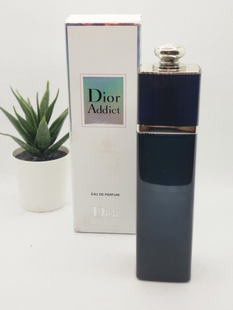 DIOR
Dior Addict Eau de Parfum
3.4 fl