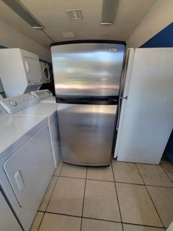 Whirlpool Refrigerator 18 cuft