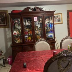 Comedor Y Vitrina