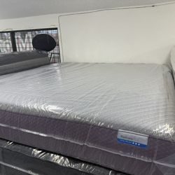 KING SIZE PURPLE RESTORE (FIRM) MATTRESS & BOX SPRINGS BED SET