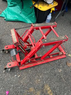 Motorcycle jack